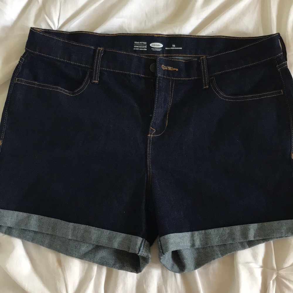 NWOT dark denim shorts
